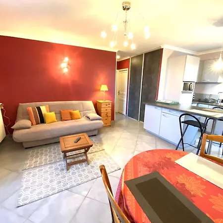 2/3p, 80m2, Terrasse Ombragee, Parc Villeneuve-de-Berg